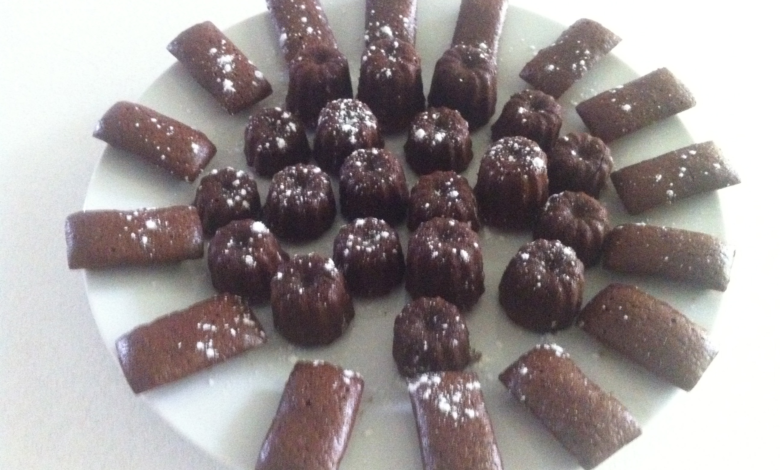 Dessert canelés et financiers au chocolat